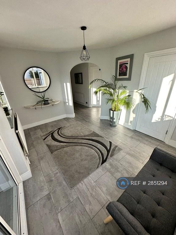 1 bedroom in Coulsdon, Coulsdon, CR5 (#2851294)