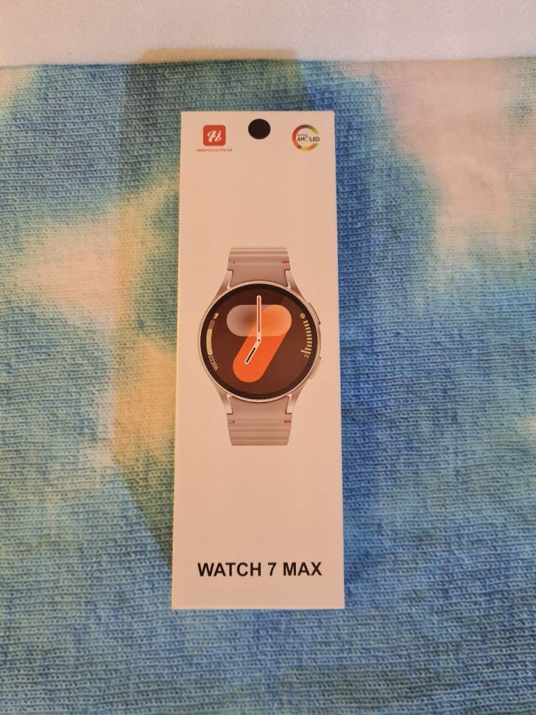 Unisex smart watch. 