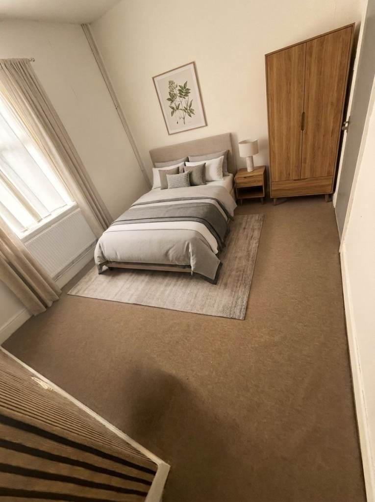 Temporary supported residence in B297QD! DSS claimants & UNIVERSAL apply.