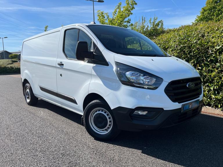 2023 Ford Transit Custom 300 LWB  PARKING SENSORS  L2 H1 Euro 6 Diesel