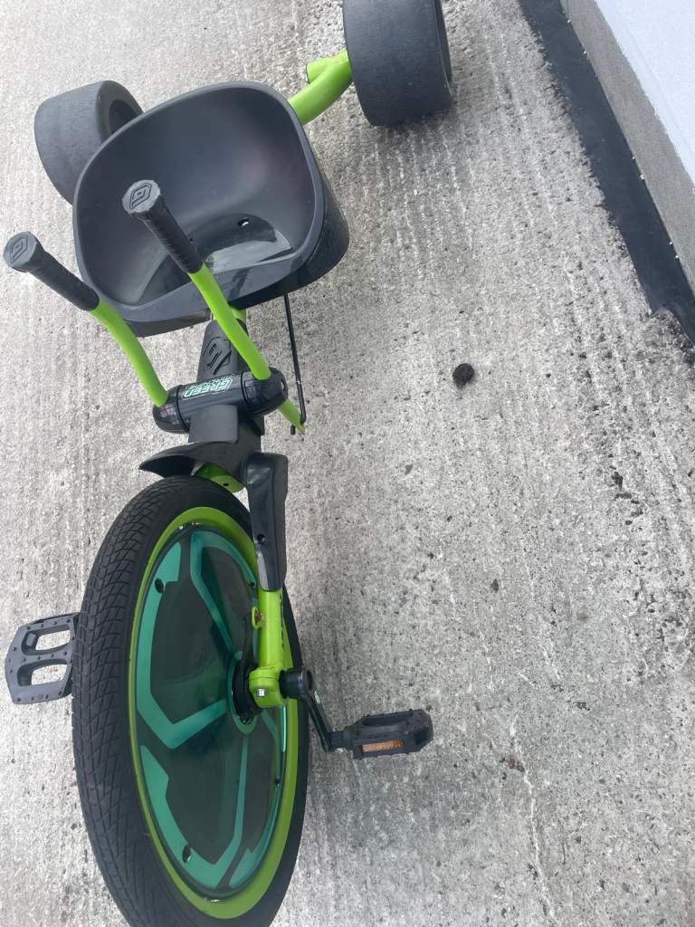 Huffy Green Machine Tricycle – Good Condition