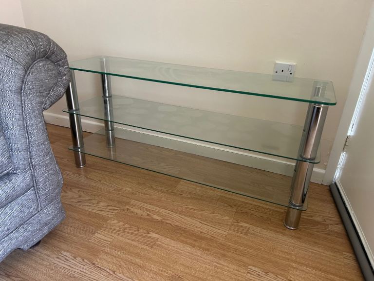 Glass unit/TV stand 