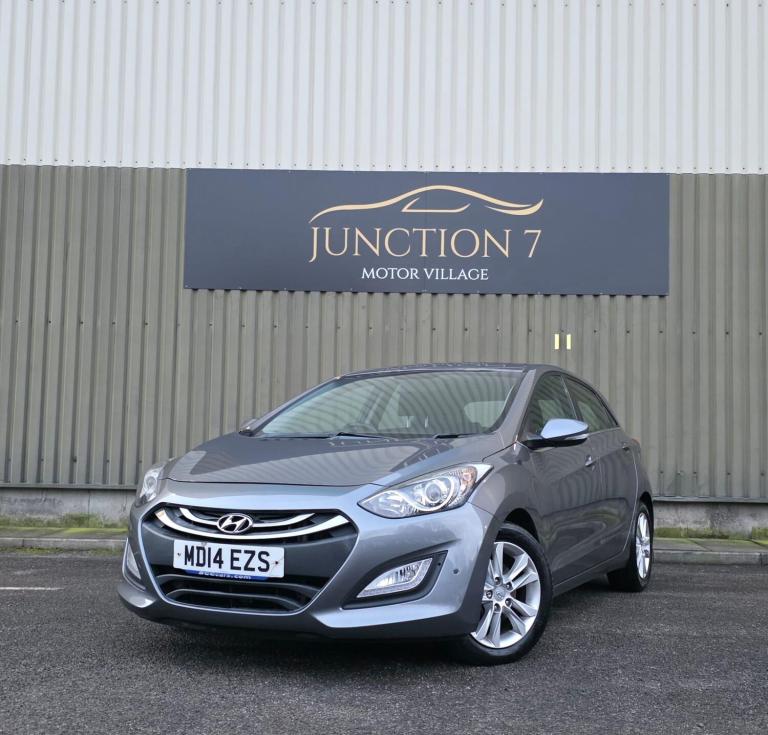 2014 Hyundai i30 1.6 CRDi Blue Drive Style Nav Euro 5 (s/s) 5dr HATCHBACK Diesel Manual