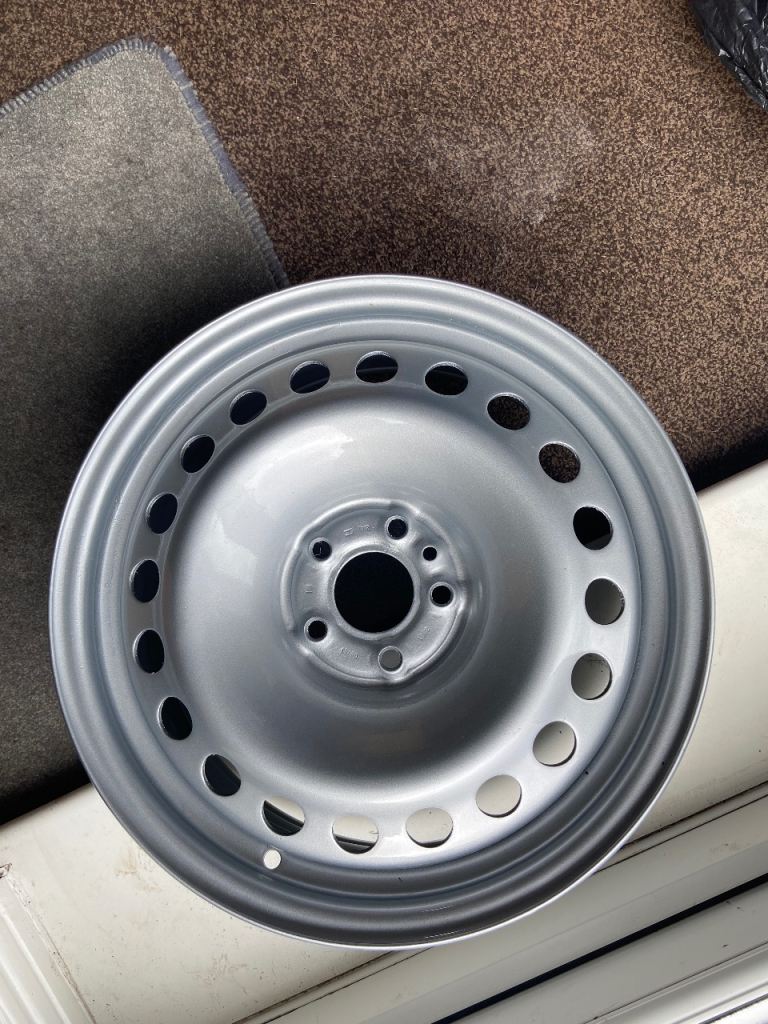 Vauxhall Combo van 2014 steel rim