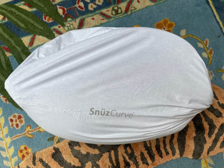USED Snuzcurve Pregnancy Support Pillow (NW10 Collection)