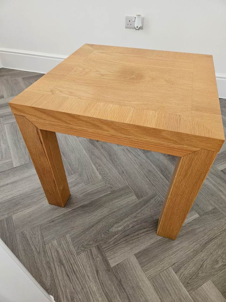 2 coffee tables