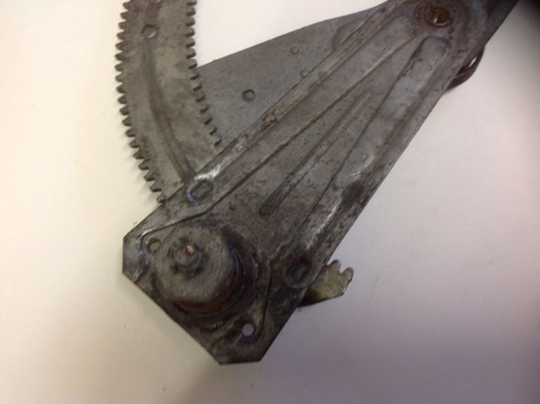 Maestro window regulator 