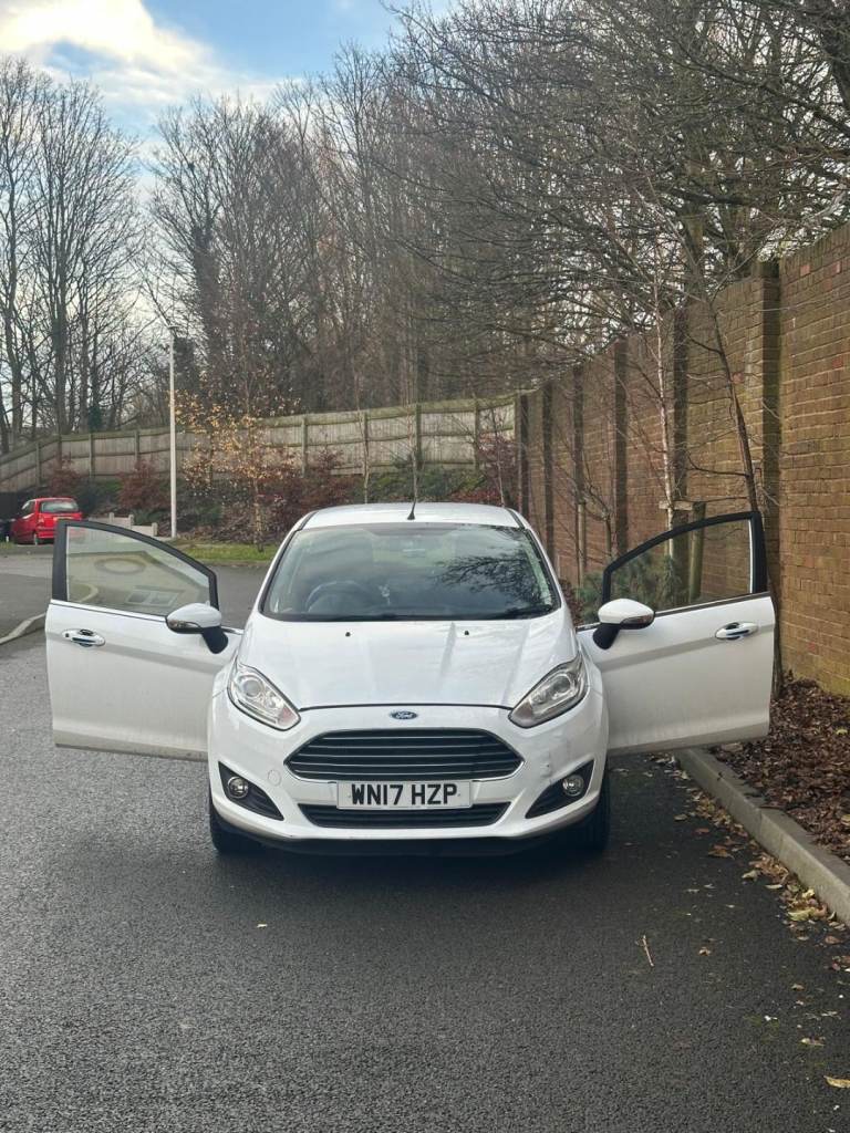 Ford, FIESTA, Hatchback, 2017, Manual, 998 (cc), 5 doors