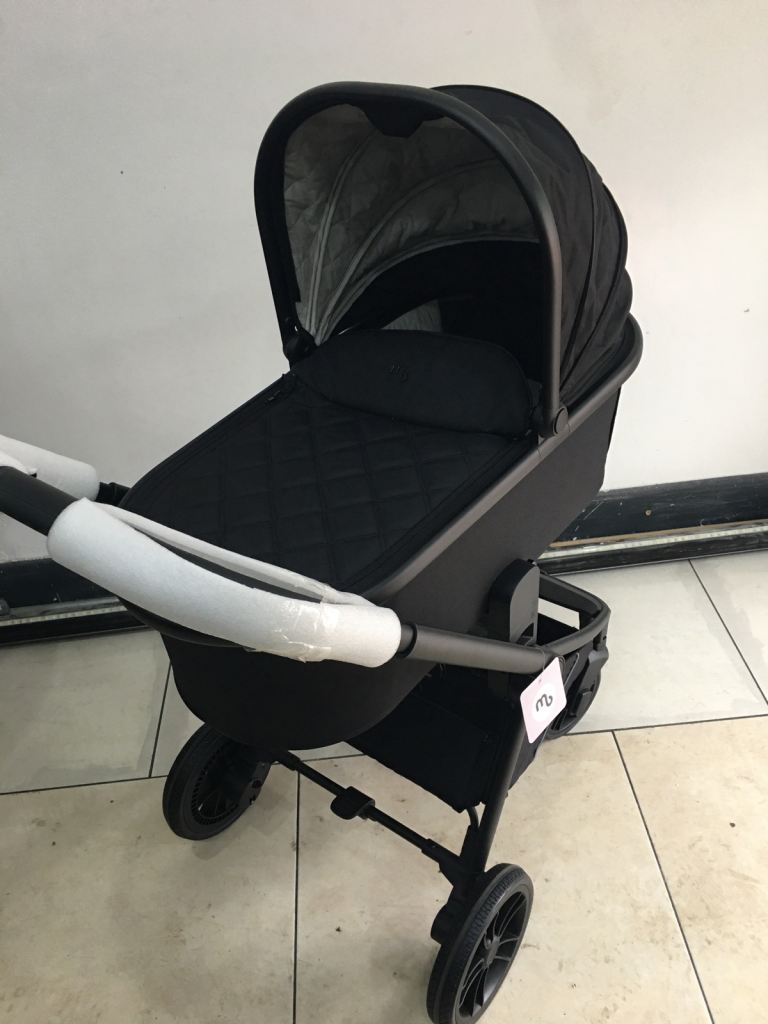 My babiie 2in1 travel system NEW 