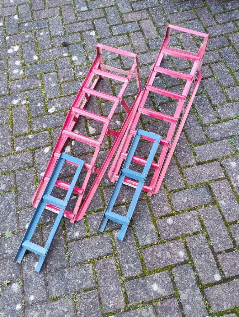 Car ramps with extensions 