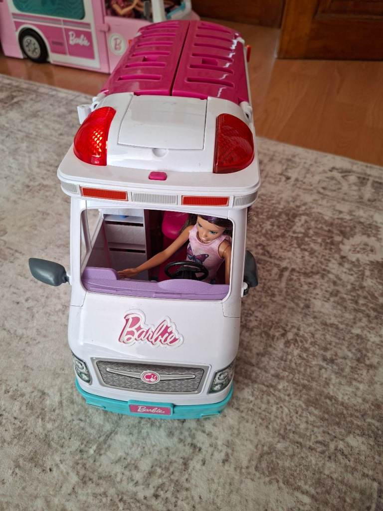 Barbie Careers Care Clinic Playset Medical Centre Ambulance