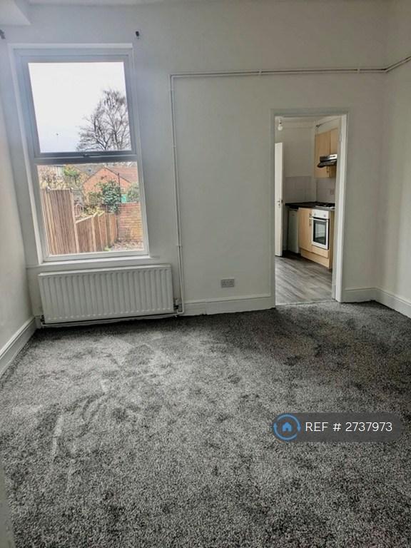 1 bedroom flat in Nottingham, Nottingham, NG2 (1 bed) (#2737973)