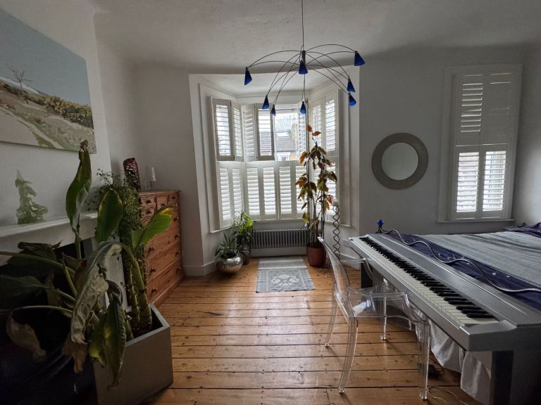 Large double room in East Dulwich 
