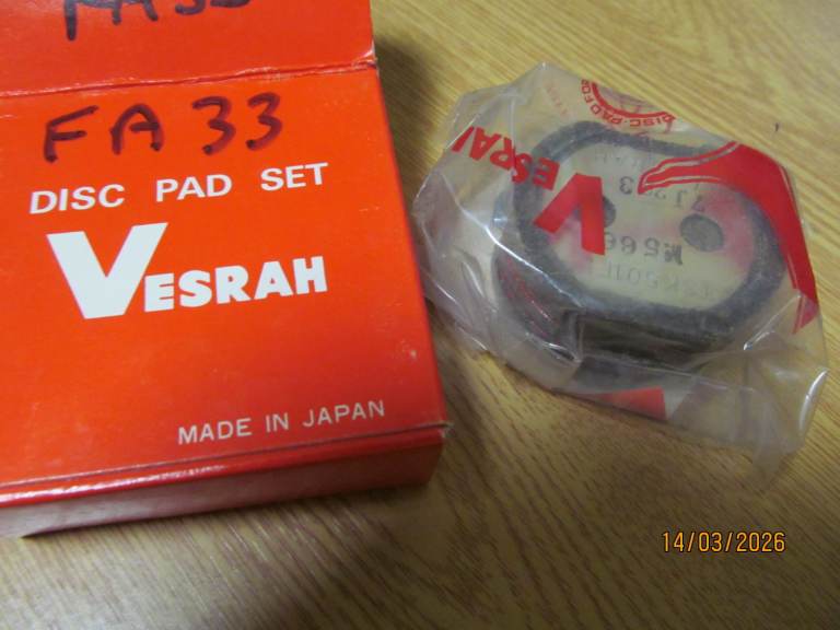NOS Disc pads for vintage Kawasaki models, Vesrah VD404 eq EBC FA33