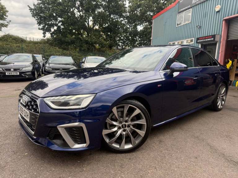 2019 Audi A4 2.0 TDI 30 S line S Tronic Euro 6 (s/s) 4dr SALOON Diesel Automatic