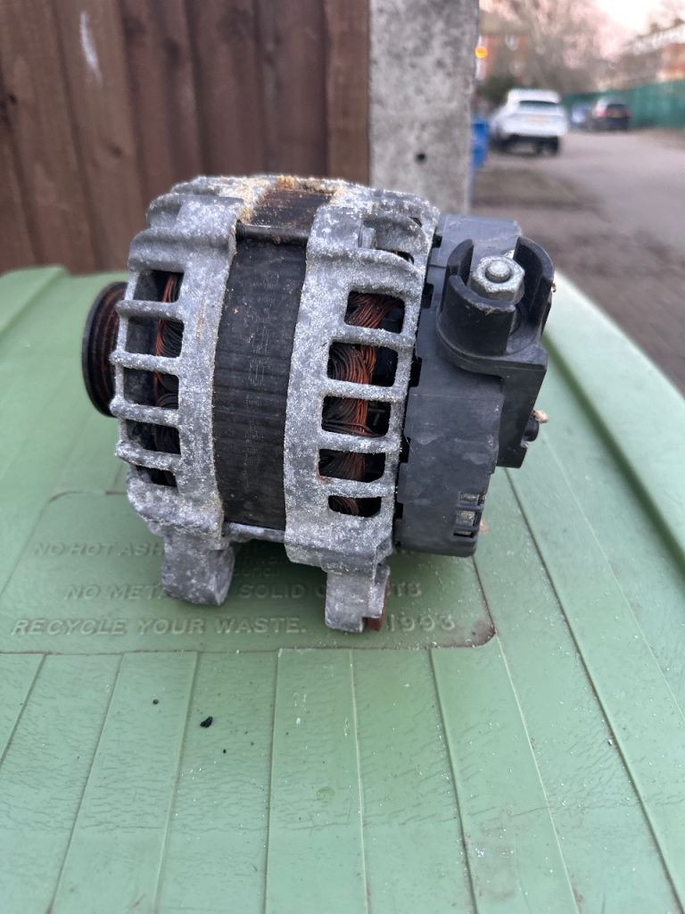 Jaguar XF Alternator 2017 Diesel scrap metal