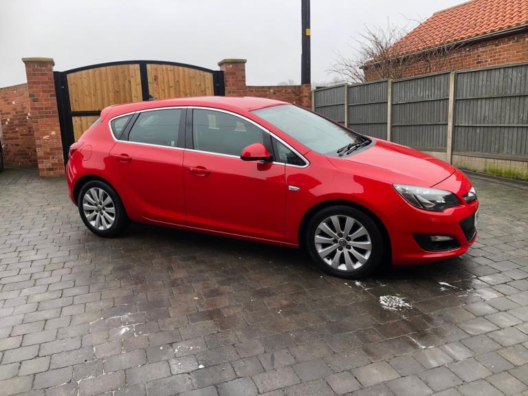 2014 Vauxhall Astra 1.7 CDTi 16V ecoFLEX Tech Line 5dr [Start Stop] HATCHBACK Diesel Manual