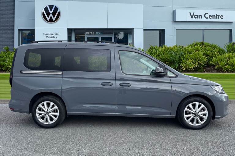 2024 Volkswagen Caddy Maxi 2.0 TDI 122 Life 5dr DSG Van DIESEL Automatic