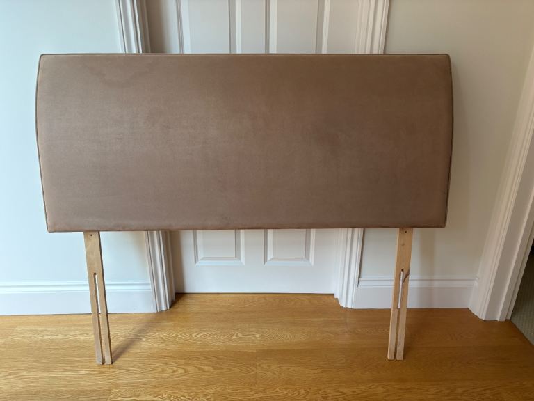 STUART JONES HANDMADE BEIGE FABRIC WAVE (SHAPED) HEADBOARD FOR KINGSIZE BED