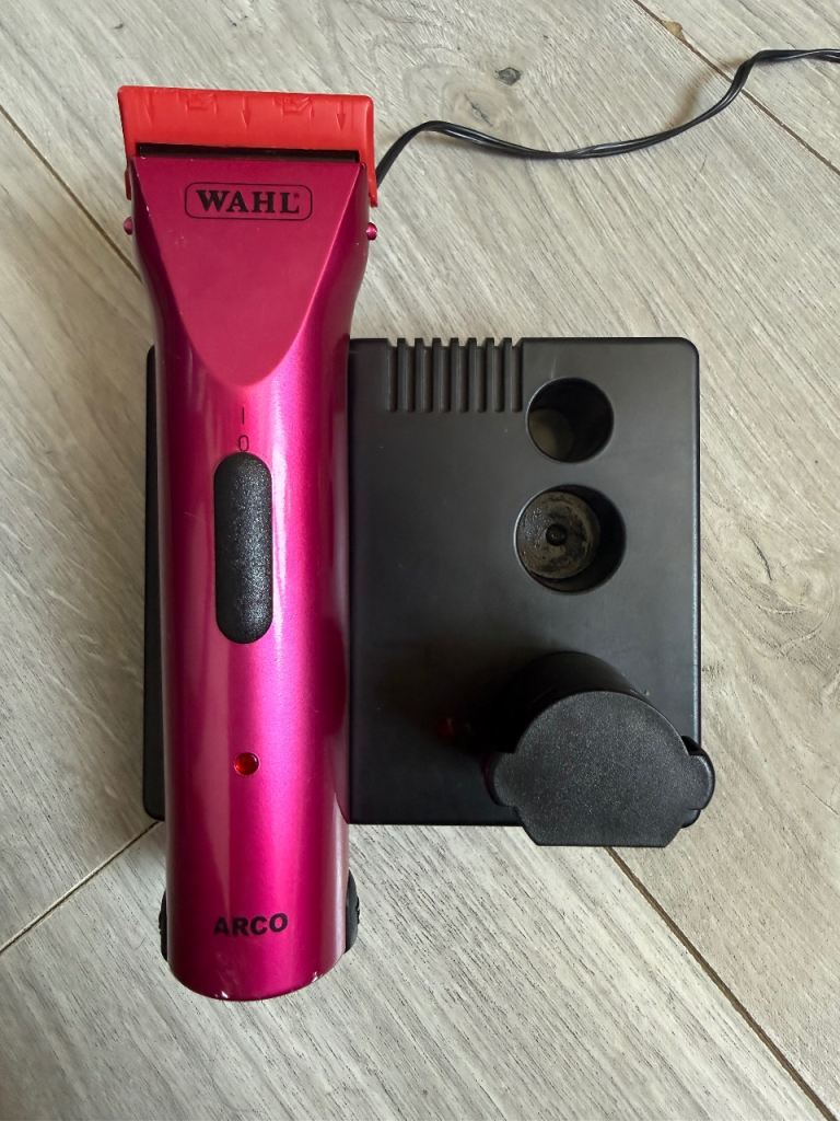 Wahl ARCO cordless trimmers- pink 