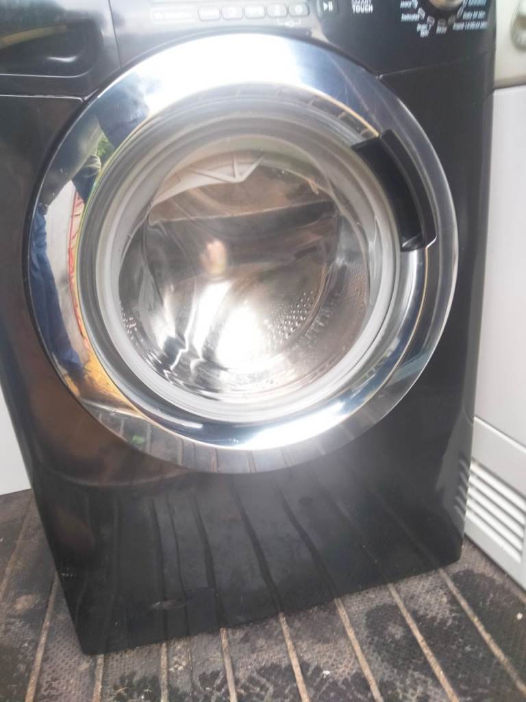 BLACK HOOVER WASHING MACHINE 8KG