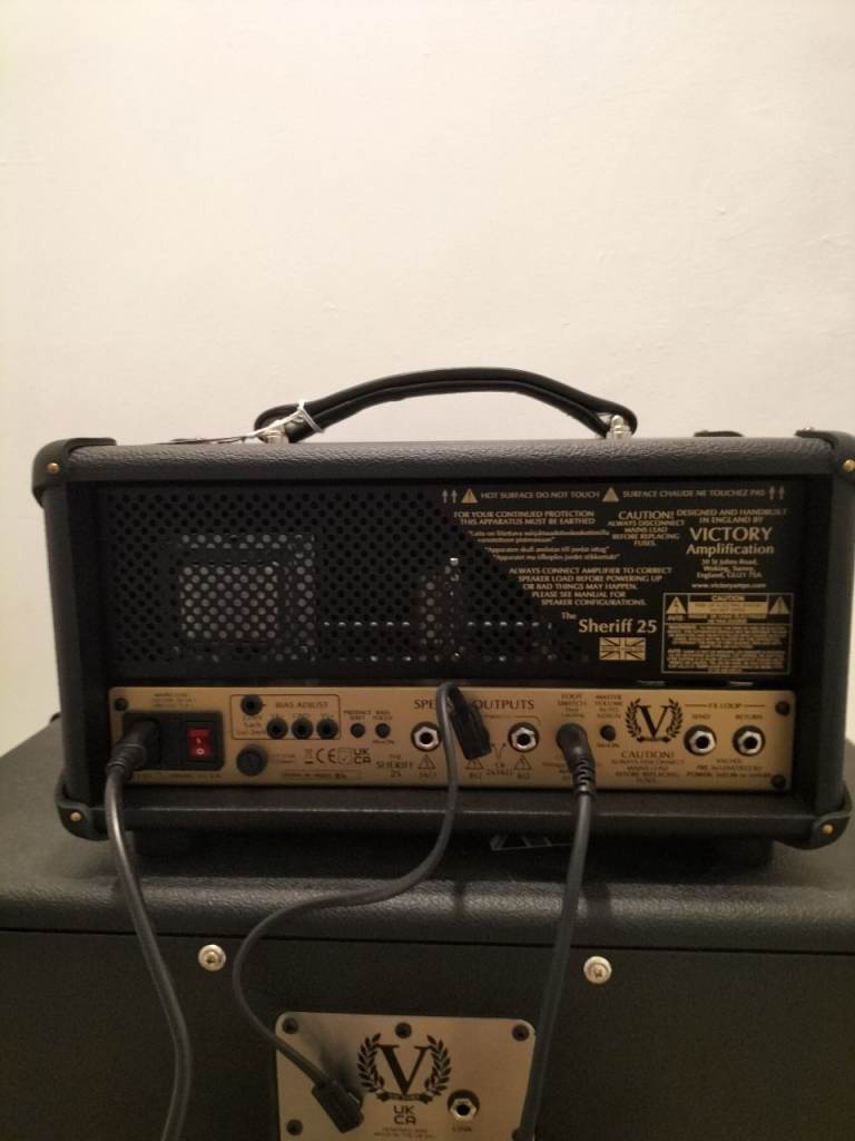 Victory Sheriff 25 watt head and 1 x 12 speaker