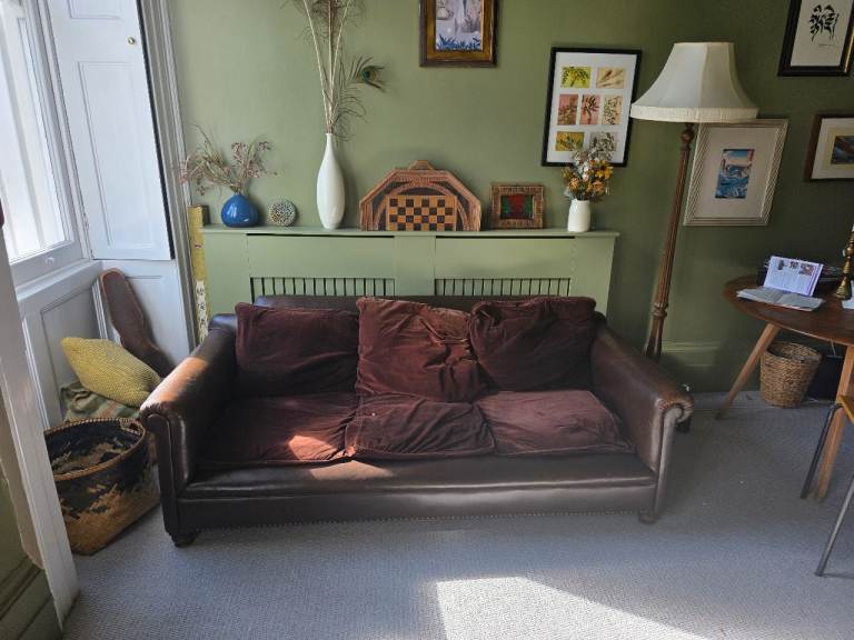 Genuine Brown Leather 2.5-Seater Sofa – 193cm Wide