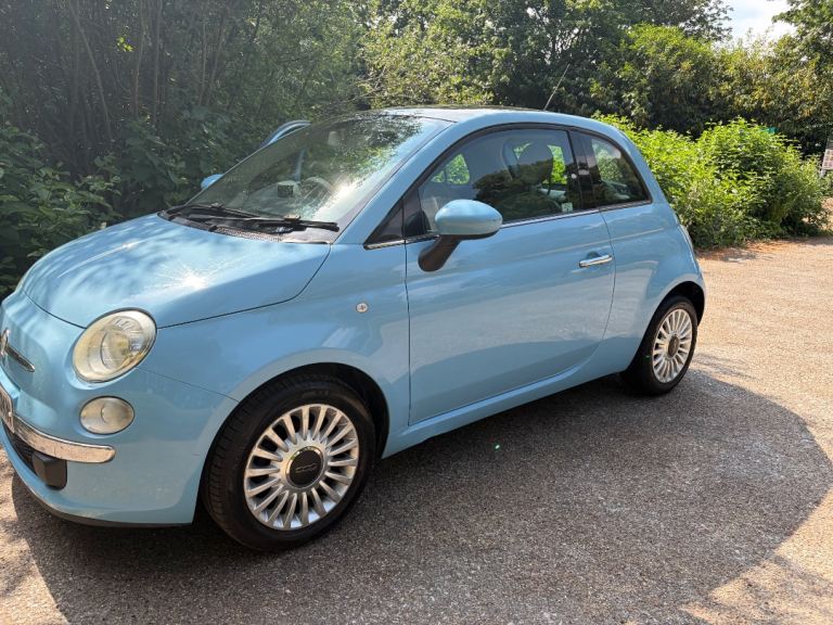 FIAT 500 AUTOMATIC LIKE BRAND NEW  MOT WITH WARRANTY DONT MISS OUT 
