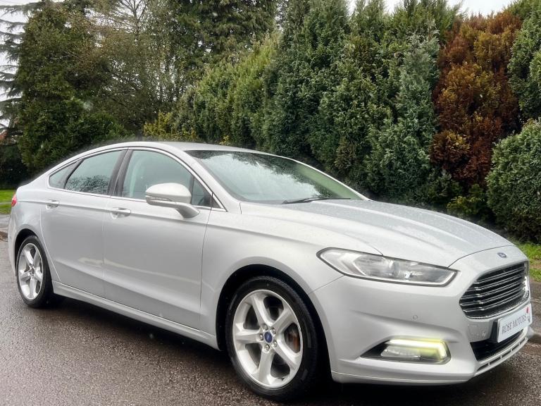 2016 Ford Mondeo 2.0 TDCi 180 Titanium 5dr HATCHBACK Diesel Manual