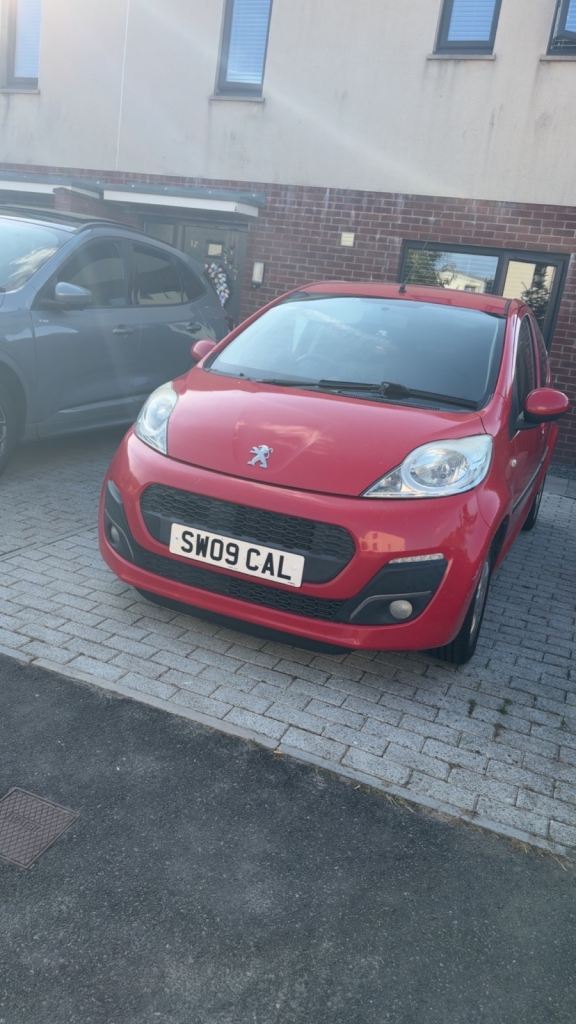 Peugeot, 107, Hatchback, 2012, Manual, 998 (cc), 5 doors
