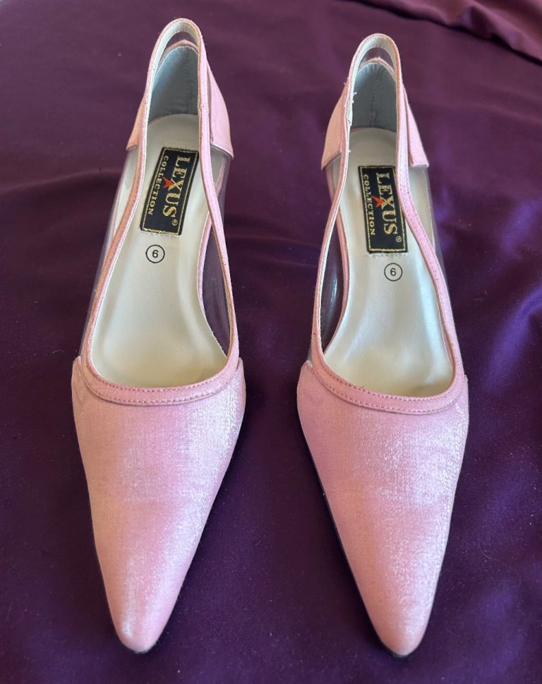 Ladies Lexus Size 6 Shoe