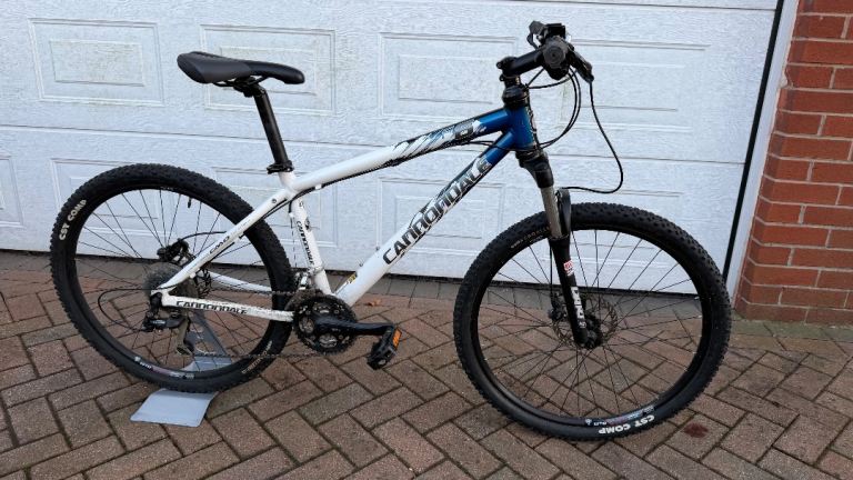 Cannondale CAAD F6 Disc Hardtail MTB