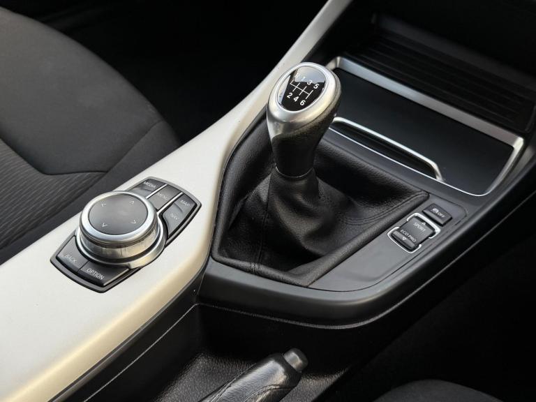 2018 BMW 1 Series 1.5 118i SE Euro 6 (s/s) 5dr HATCHBACK Petrol Manual