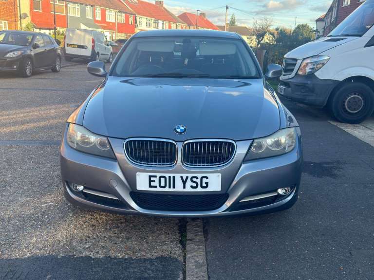 BMW, 3 SERIES, Saloon, 2011, Manual, 1995 (cc), 4 doors