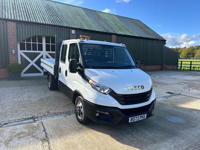 2023 Iveco Daily 35-140 Crew cab Tipper 30,000 miles only 