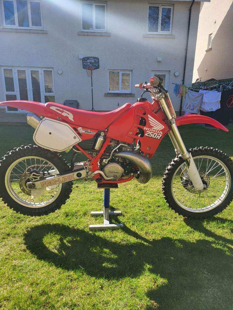 HONDA CR250