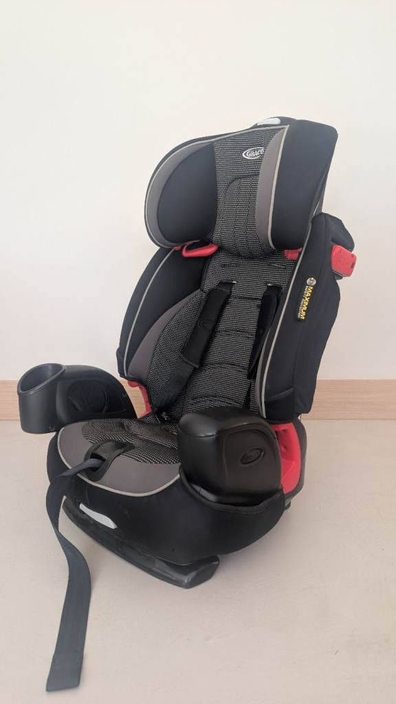 Graco Child Car Seat - Black & Grey Fabric, Good Condition