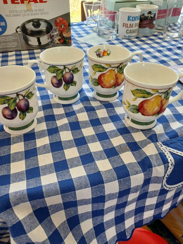 Roy Kirkham First Fruit Mugs (Set of 4) – Fine Bone China