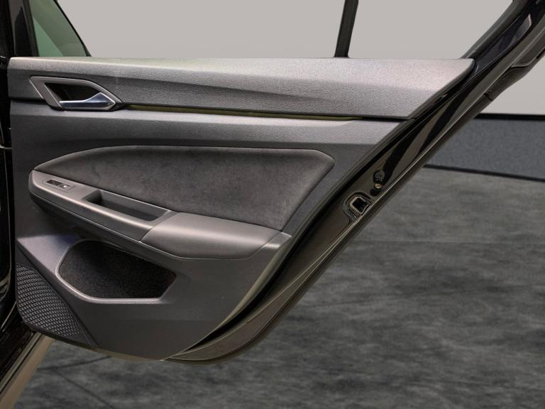 2022 Volkswagen Golf 2.0 TSI GTI Clubsport Hatchback 5dr Petrol DSG Euro 6 (s/s) (300 ps) - DIGI ...