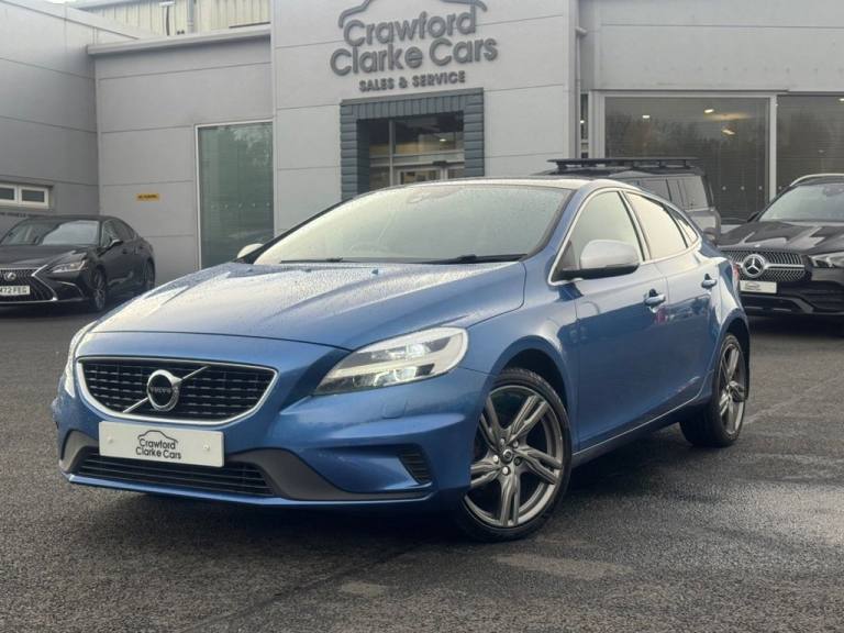 2017 Volvo V40 D2 [120] R DESIGN Pro 5dr HATCHBACK DIESEL Manual