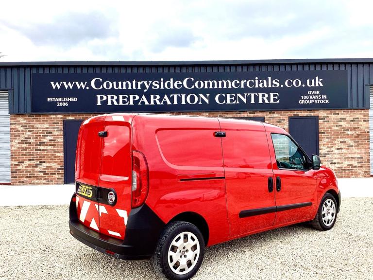 2016 Fiat Doblo 1.6 MULTIJET 16V L2H1 / LONG WHEEL BASE / TWIN SIDE LOADING DOORS PANEL VAN Diese...