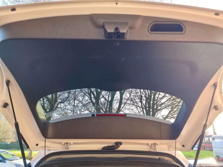 2013 Vauxhall Mokka 1.7 Mokka SE CDTi Auto 5dr SUV Diesel Automatic