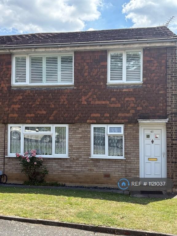 2 bedroom flat in Lea Vale, Dartford, DA1 (2 bed) (#1121037)