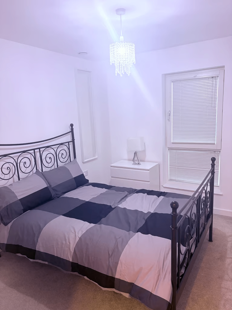 Spacious and Cosy Double Rooms for Rent in - MK10 7JL