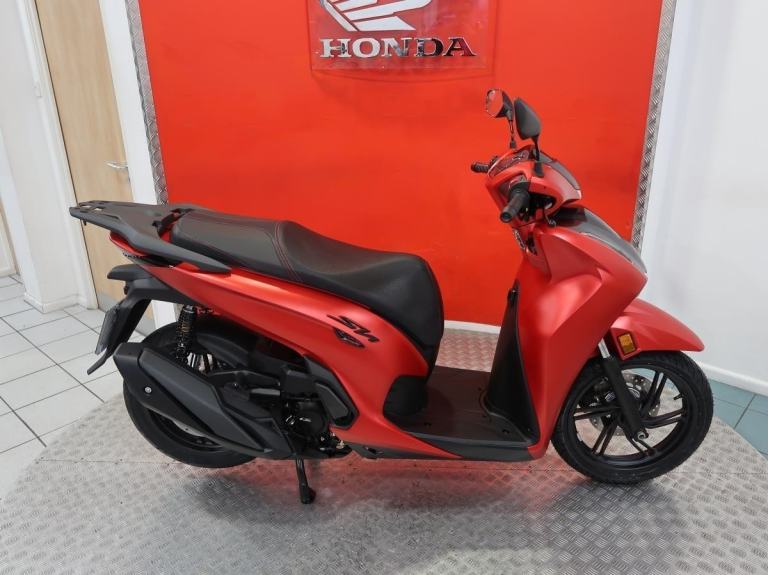 Brand new 2025 Honda SH350