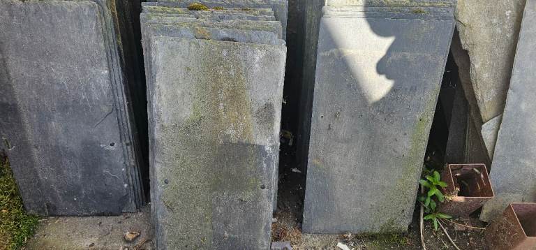 200 Used Slate Roof Tiles
