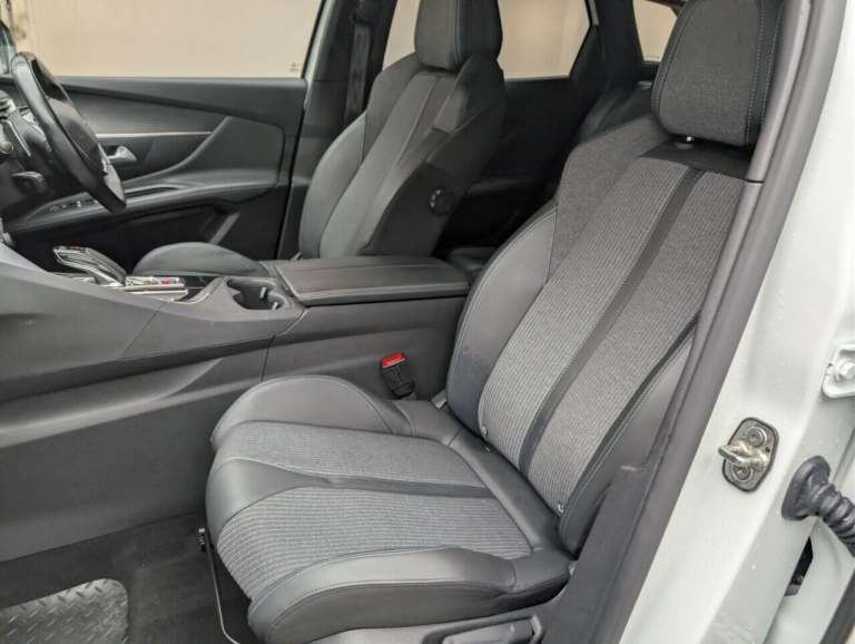 2021 Peugeot 3008 1.5 BlueHDi Allure SUV 5dr Diesel EAT Euro 6 (s/s) (130 ps) BLUETOOTH+LANE  HAT...