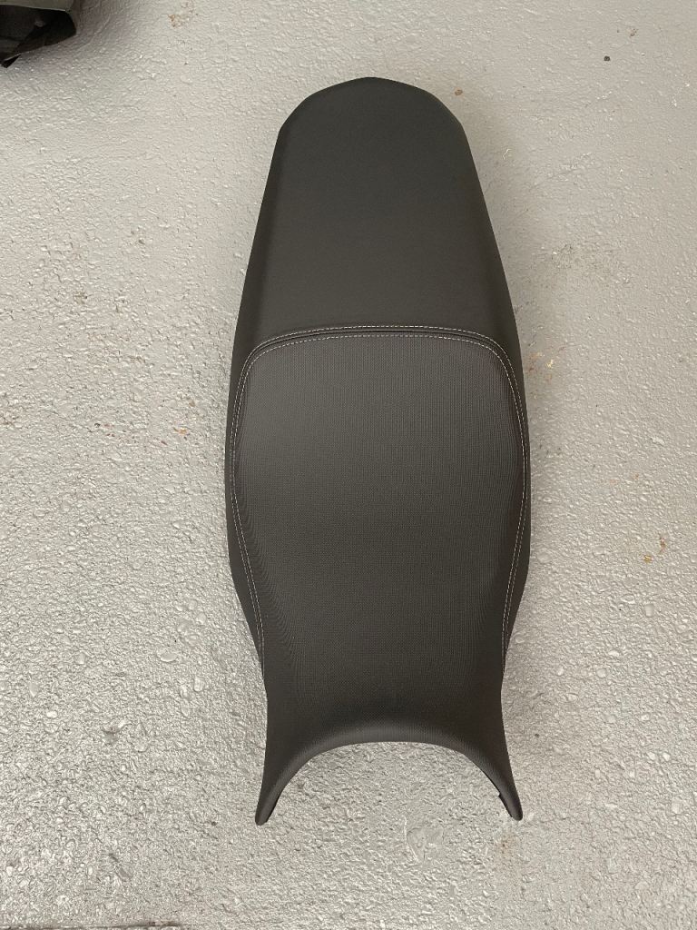 Yamaha Tracer 700 seat