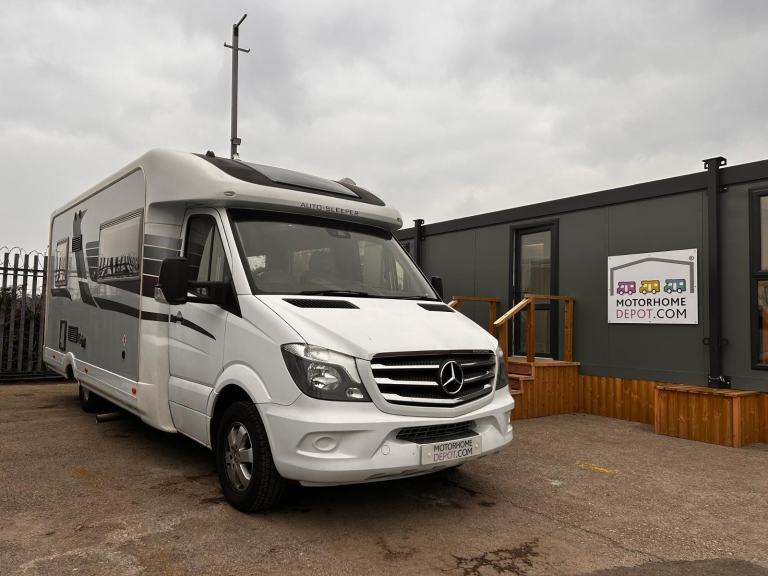 2018 Autosleeper Winchcombe Mercedes Auto 2 berth 2 belt motorhome for sale