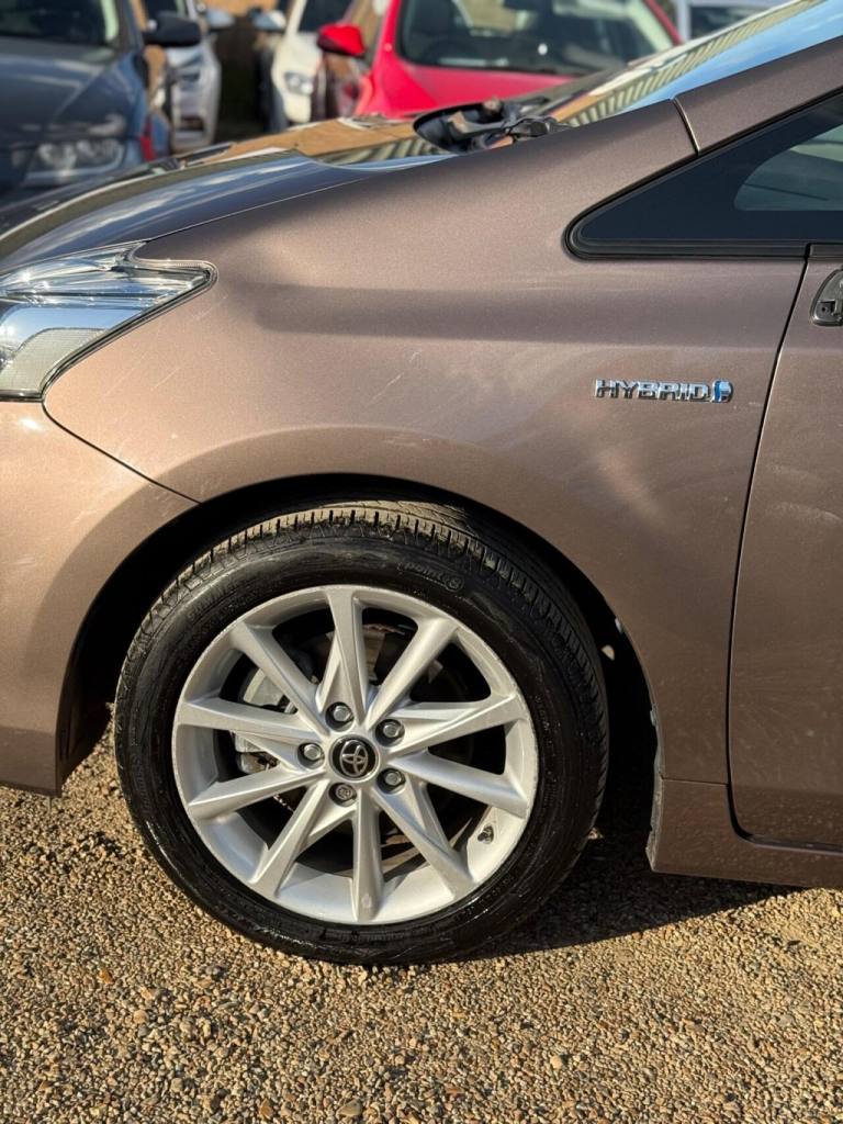 2019 Toyota Prius+ 1.8 VVT-h Excel CVT Euro 6 (s/s) 5dr MPV PETROL/ELECTRIC Automatic